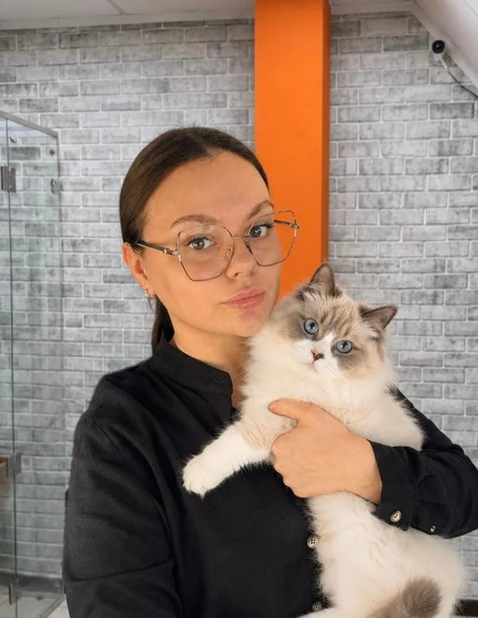 Диана Бомберова:
